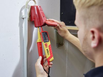 Wiha WHA45216 Voltage and Continuity Tester 12-1,000 V AC, CAT IV