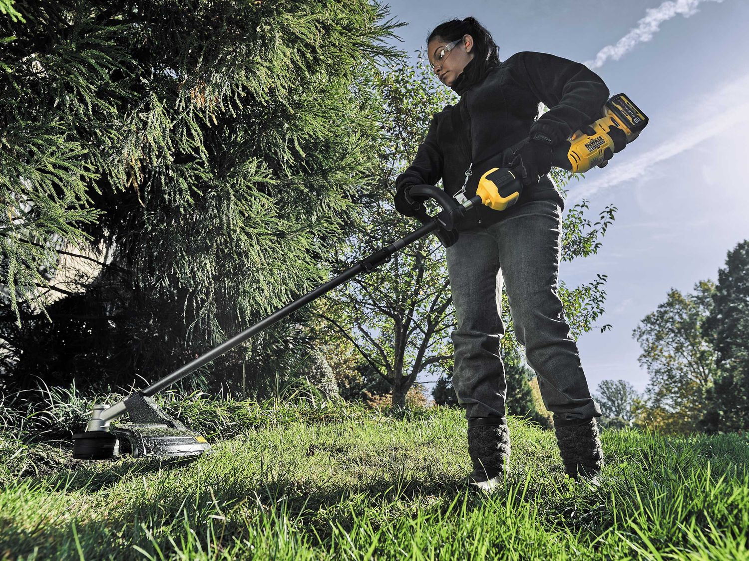 DEWALT DEWDAS5713X1 DCMAS5713X1 XR FlexVolt Split Boom System + Grass Trimmer 54V 1 x 3.0Ah Li-ion