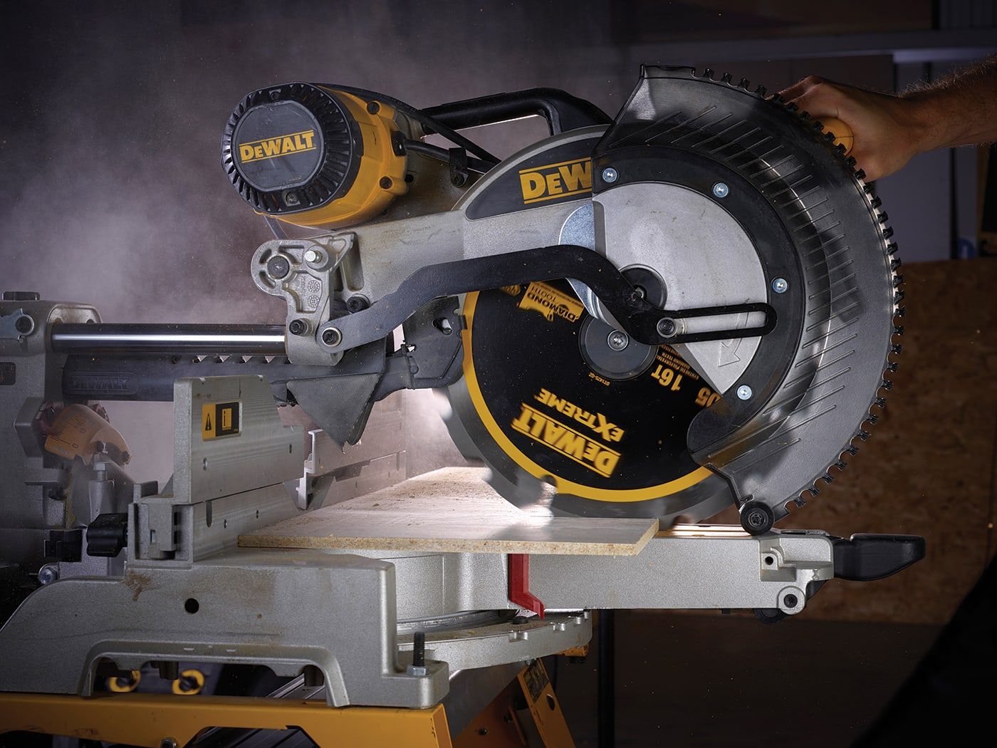 DEWALT DEWDT1475QZ Extreme PCD Fibre Cement Saw Blade 305 x 30mm x 16T