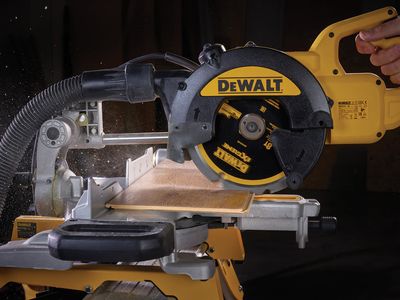 DEWALT DEWDT1473QZ Extreme PCD Fibre Cement Saw Blade 216 x 30mm x 8T