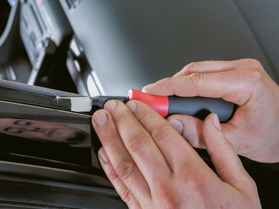 Wiha WHA26920 SoftFinish Universal Scraper