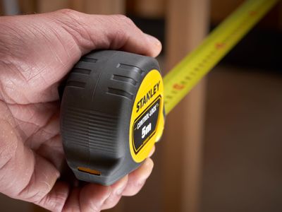STANLEY STA037231 CONTROL-LOCK™ Pocket Tape 5m (Width 25mm) (Metric only)
