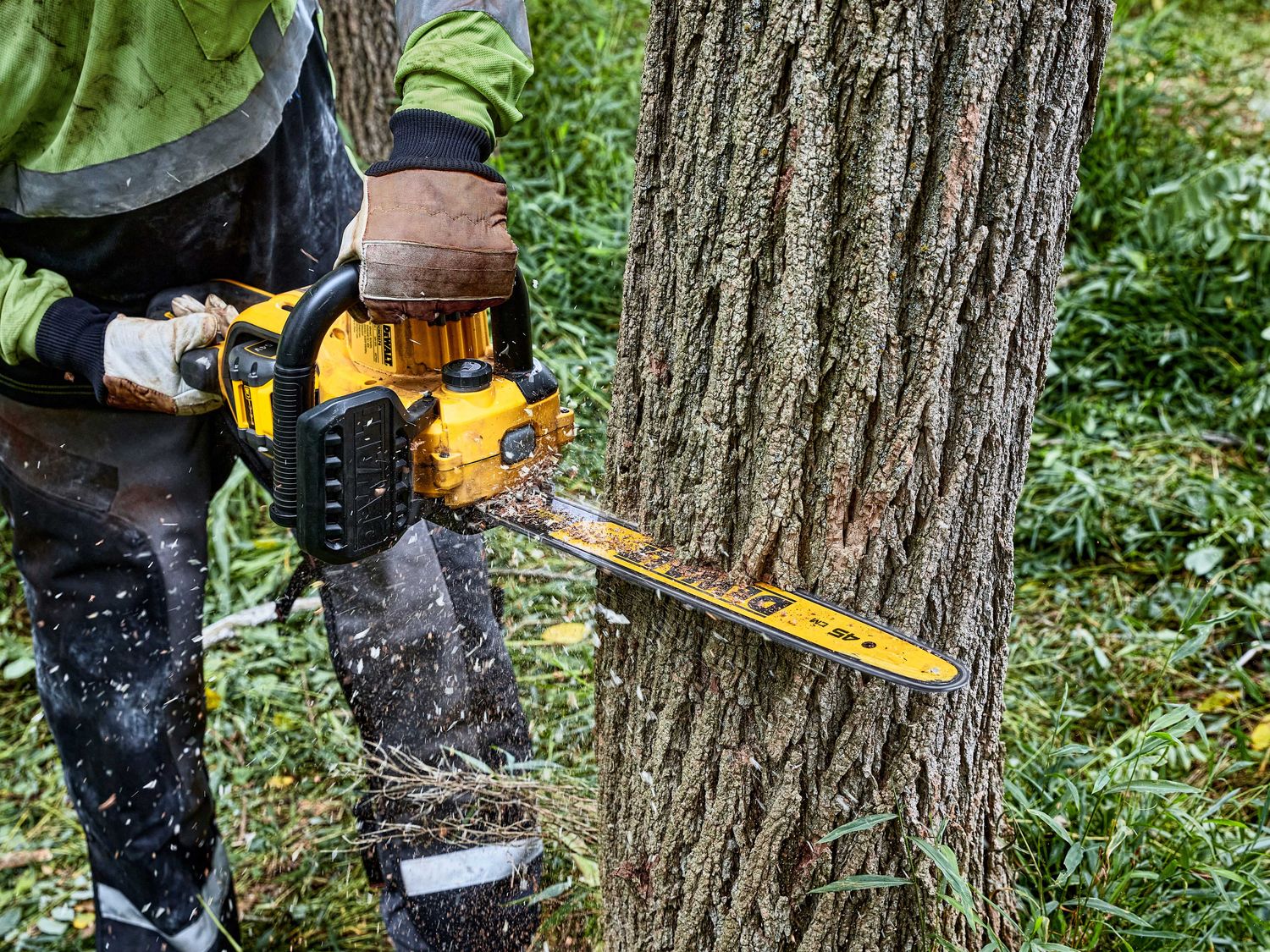 DEWALT DEWDCMCS574X DCMCS574X XR FlexVolt Chainsaw 45cm Bar 54V 1 x 3.0Ah Li-ion
