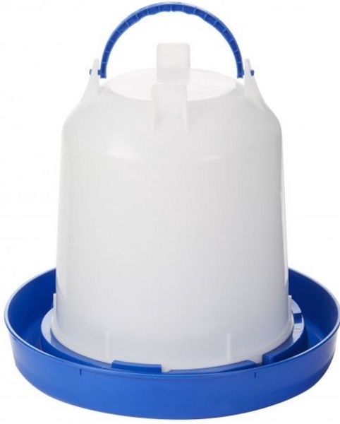 Miller 2.5 Gallon Plastic Poultry Waterer