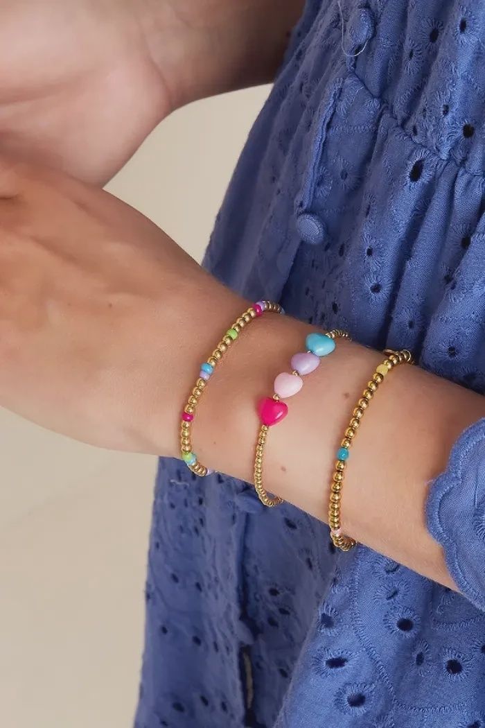 Kleurrijke hartjes armband