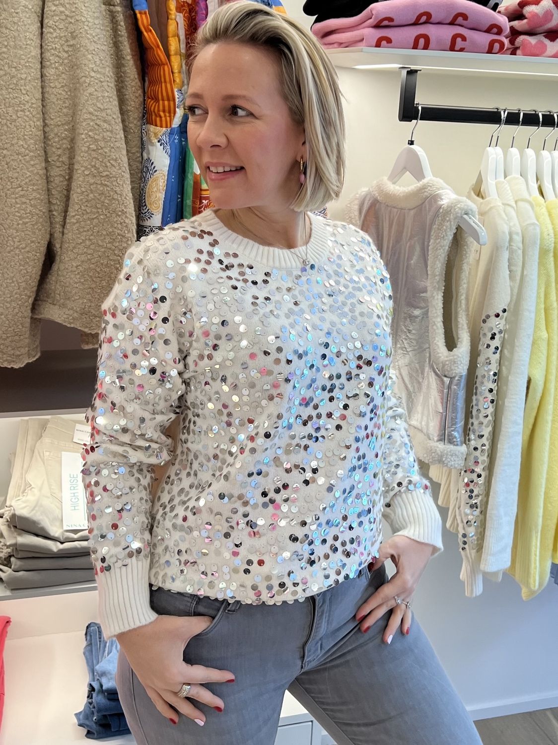 Trui off white paillettes