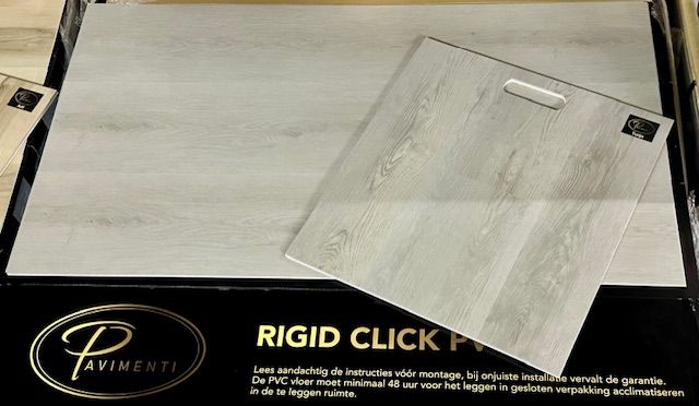 Turijn Rigid Click