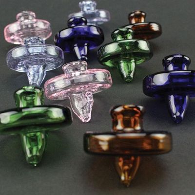 Caps