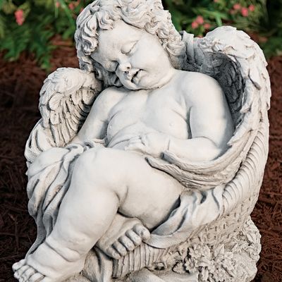 33003A Lg. Angel in Basket