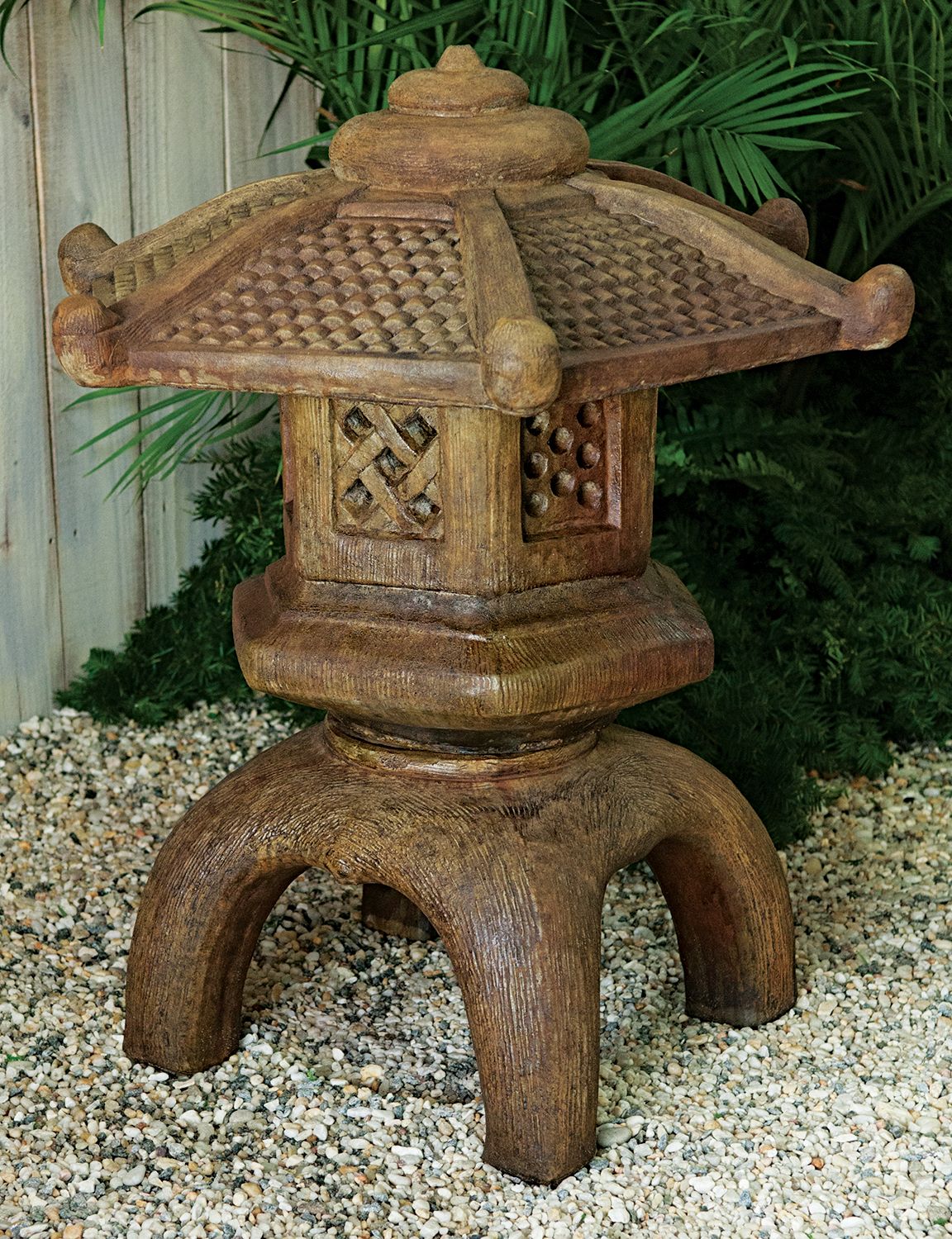 39000 Lg. Tiled Roof Pagoda