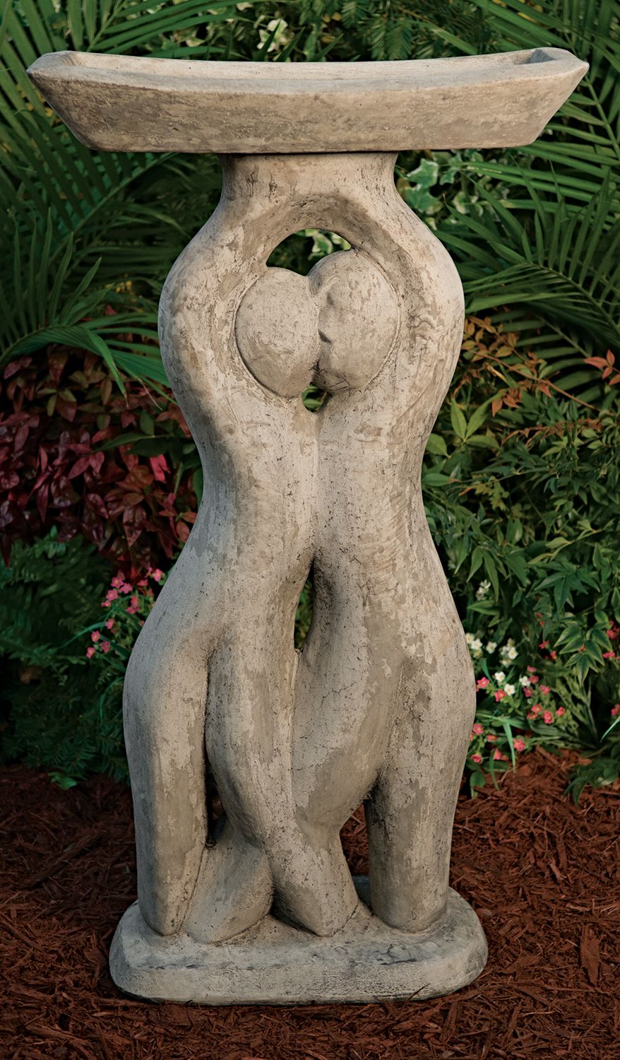 68029 Kissing Couple Bath