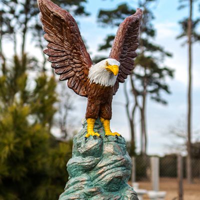 48039 Lg. Eagle w/ Open Wings