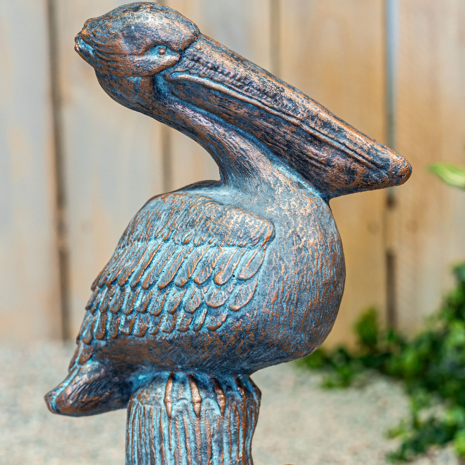 48040 Pelican on 3 Pilings