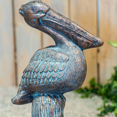 48040 Pelican on 3 Pilings