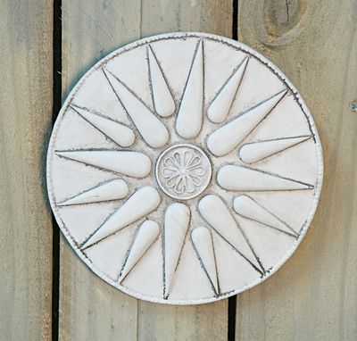 66020 Starburst Plaque