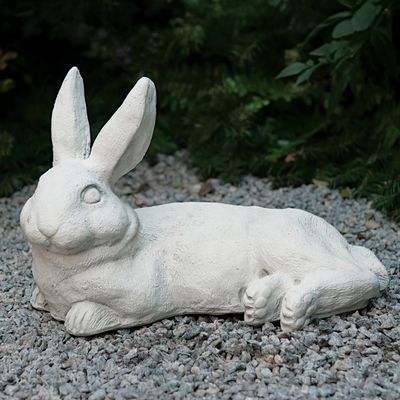 51008 Resting Bunny
