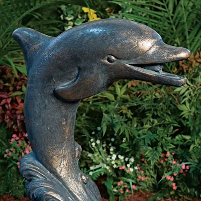 57501 Lg. Dolphin on Wave