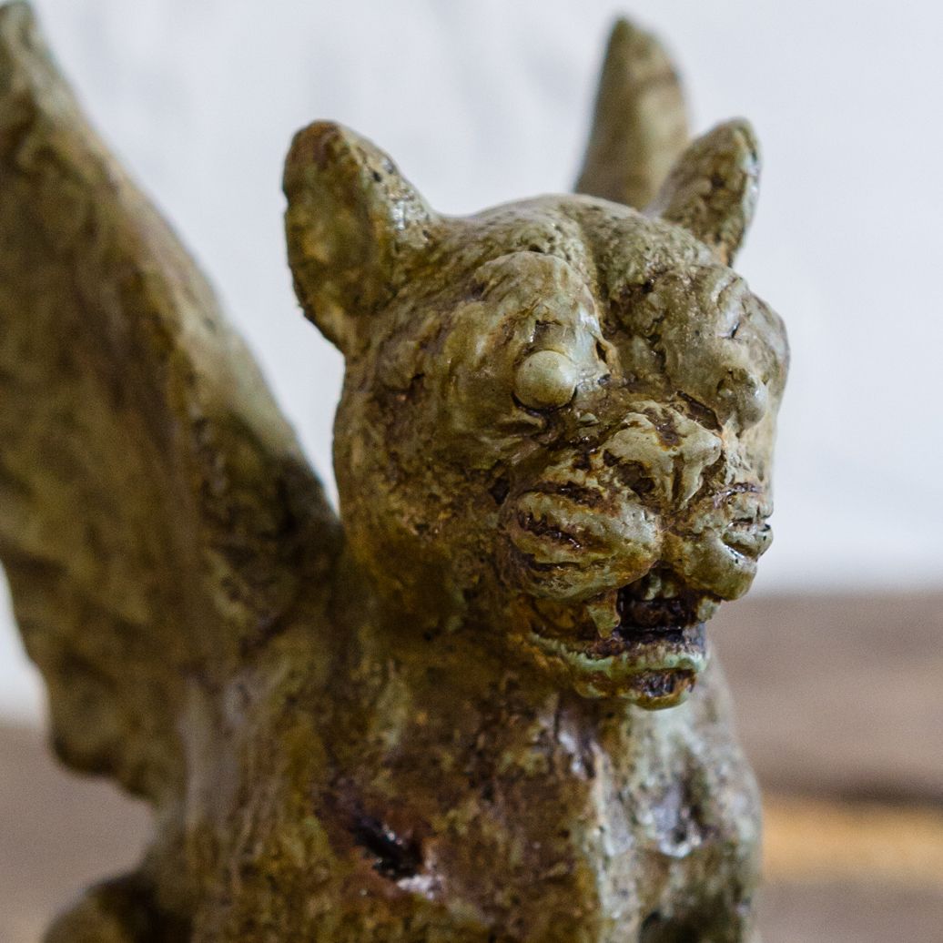 38009C Gothic Gargoyle C