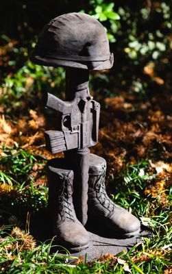 35300 Lg. Battle Cross