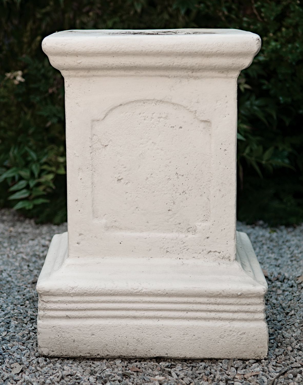 44011 Short Panel Pedestal