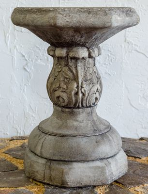 44016 Acanthus Pedestal