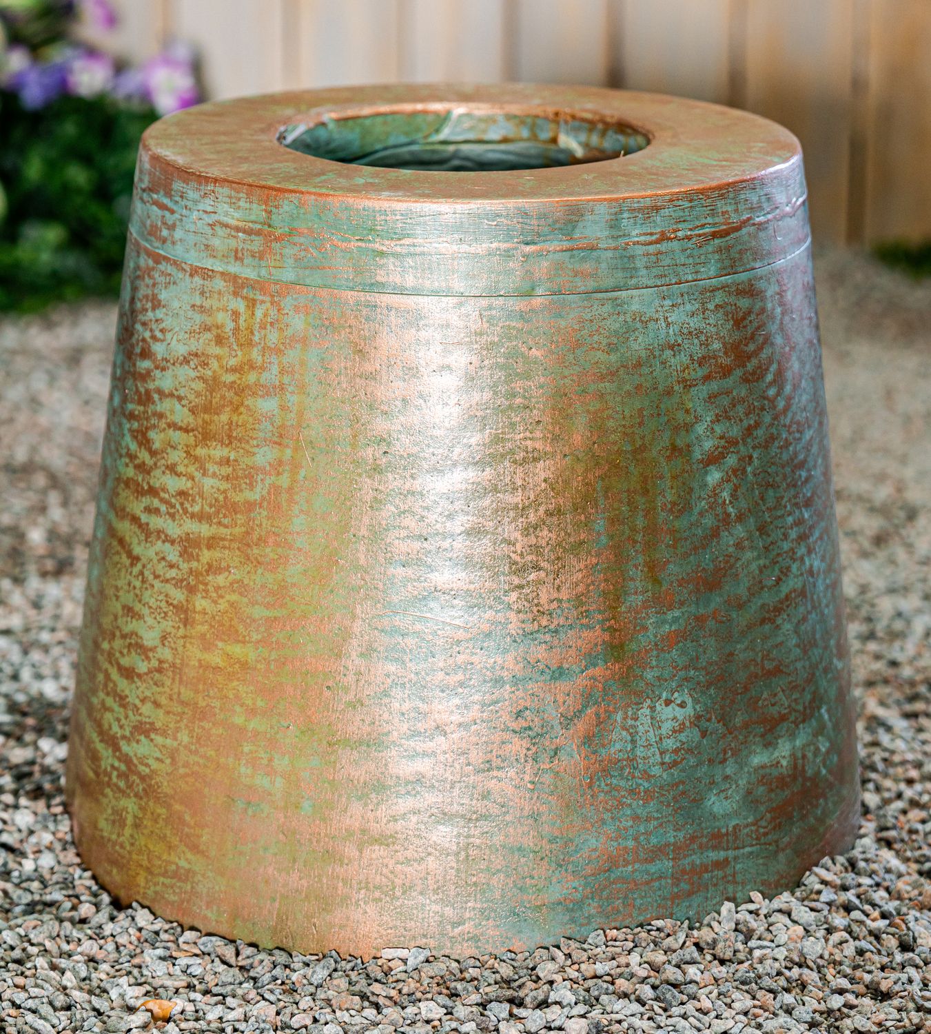 44503 Smooth Round Tapered Base