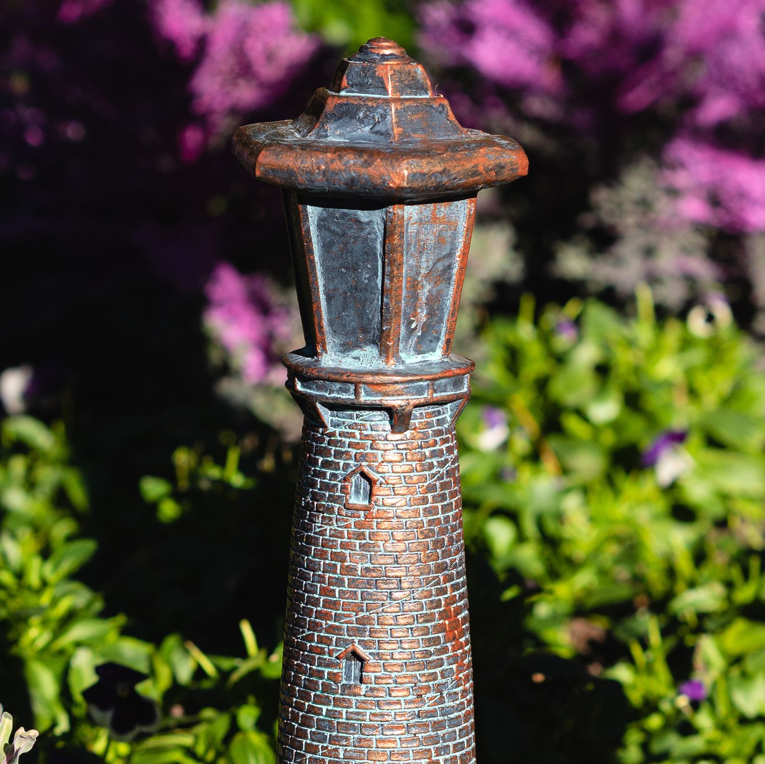 57007 20" Lighthouse