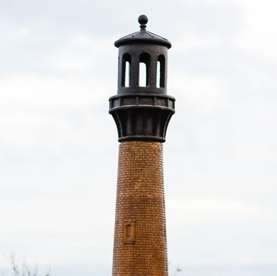 57200 8' Currituck Lighthouse