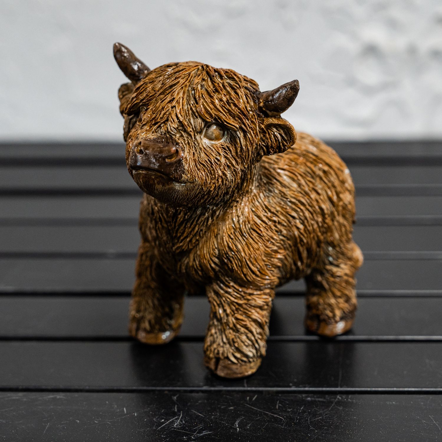 46056 Sm. Highland Cow Standing