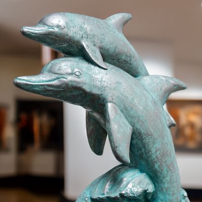 57507 2 Dolphins on a Wave