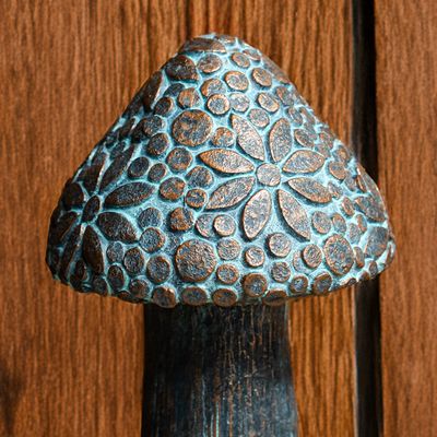 63008 Tall Flower Mushroom