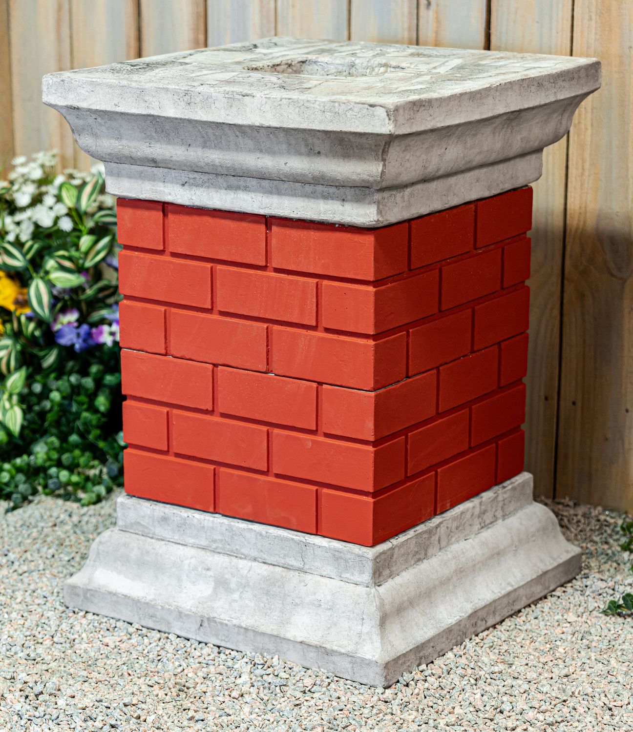 90108 Short Brick Column