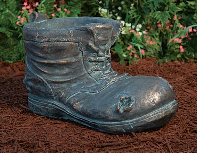 71026 Boot Planter