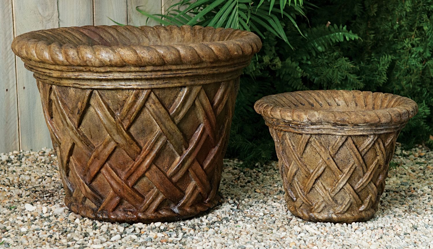 71034 Lg. Basket Pot