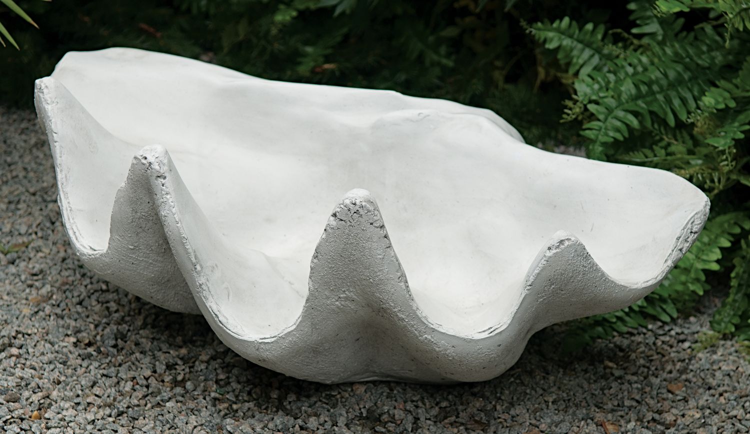 71025 Half-Shell Planter