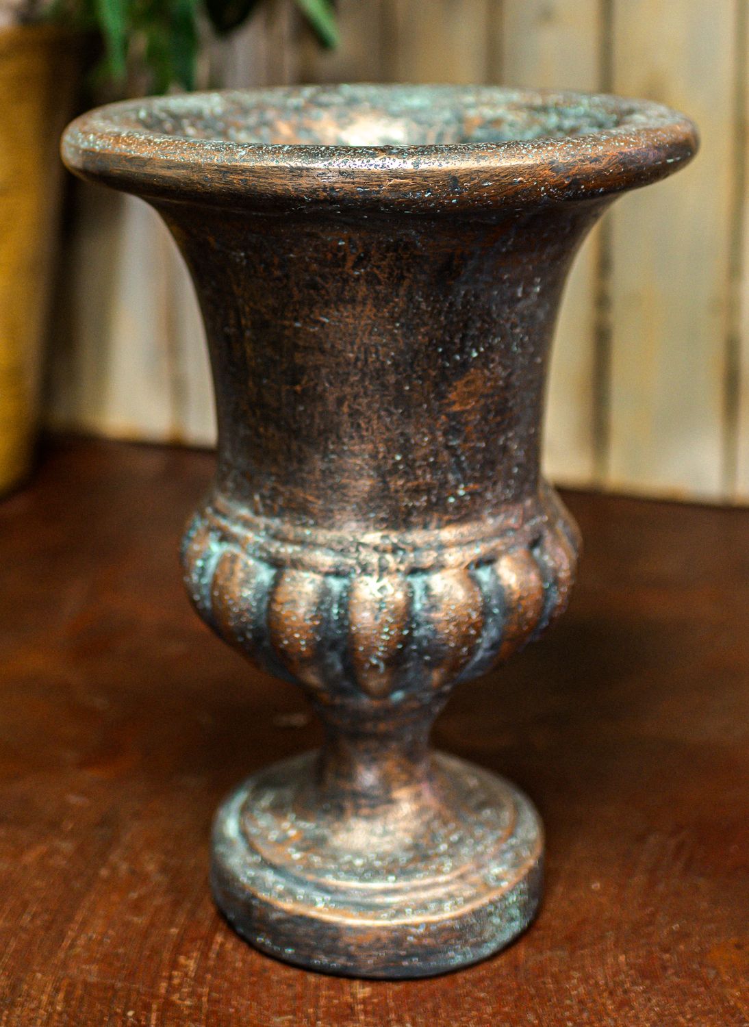 71066 Plain Round Urn