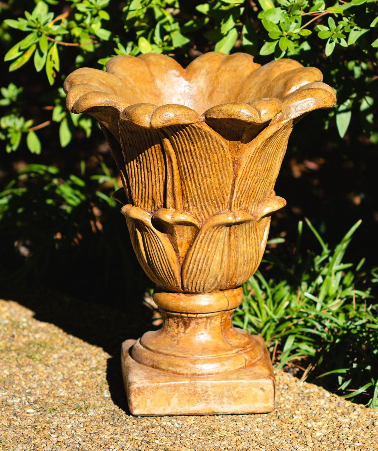 71056 French Lily Urn