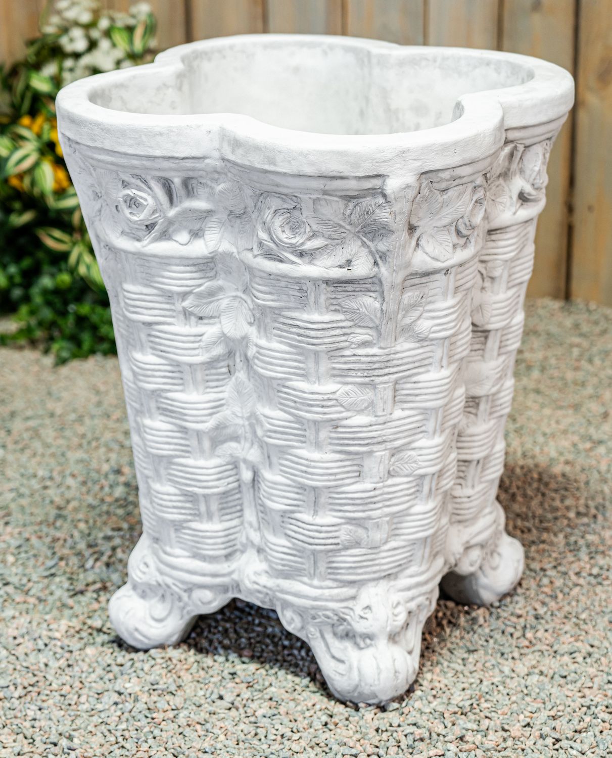 71099 Clover / Basket Pot