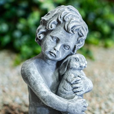 31056 Baby Holding Bunny