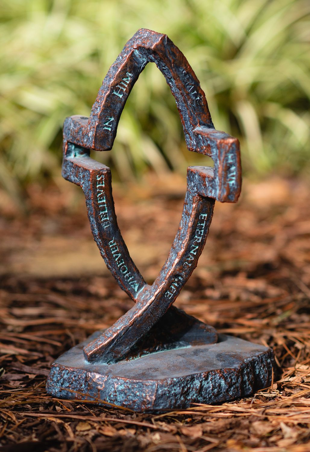 35027 Sm. Fish Cross