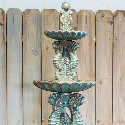 68052 3 Tiered Seahorse Bath