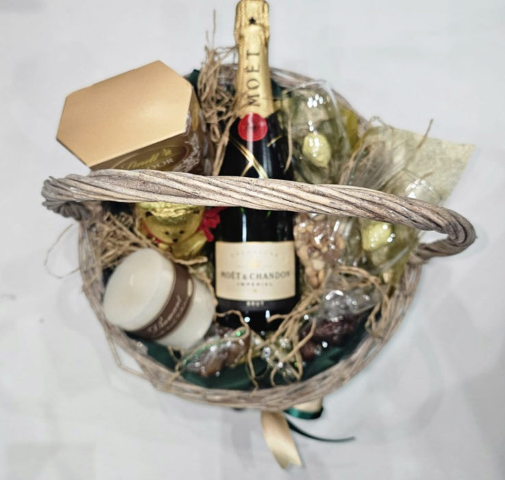The Grand Soirée Basket