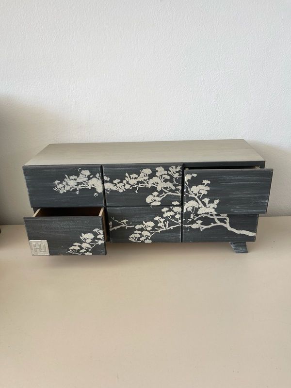 Garden romance box