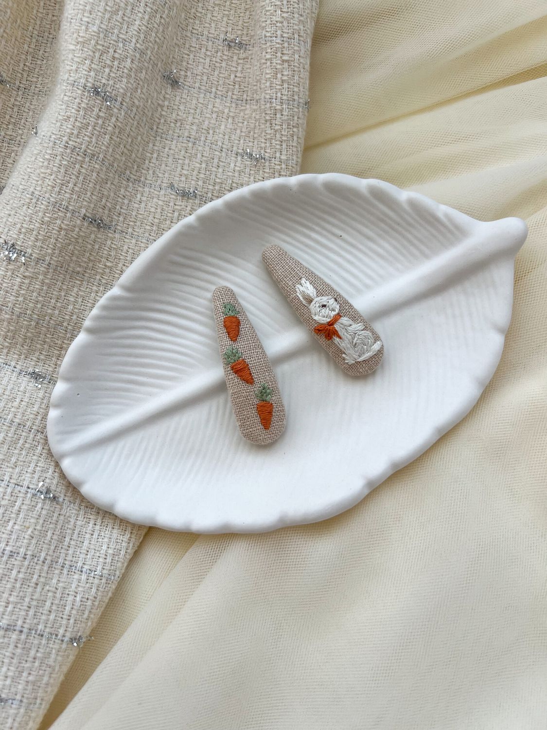 Bunny Carrot Clips