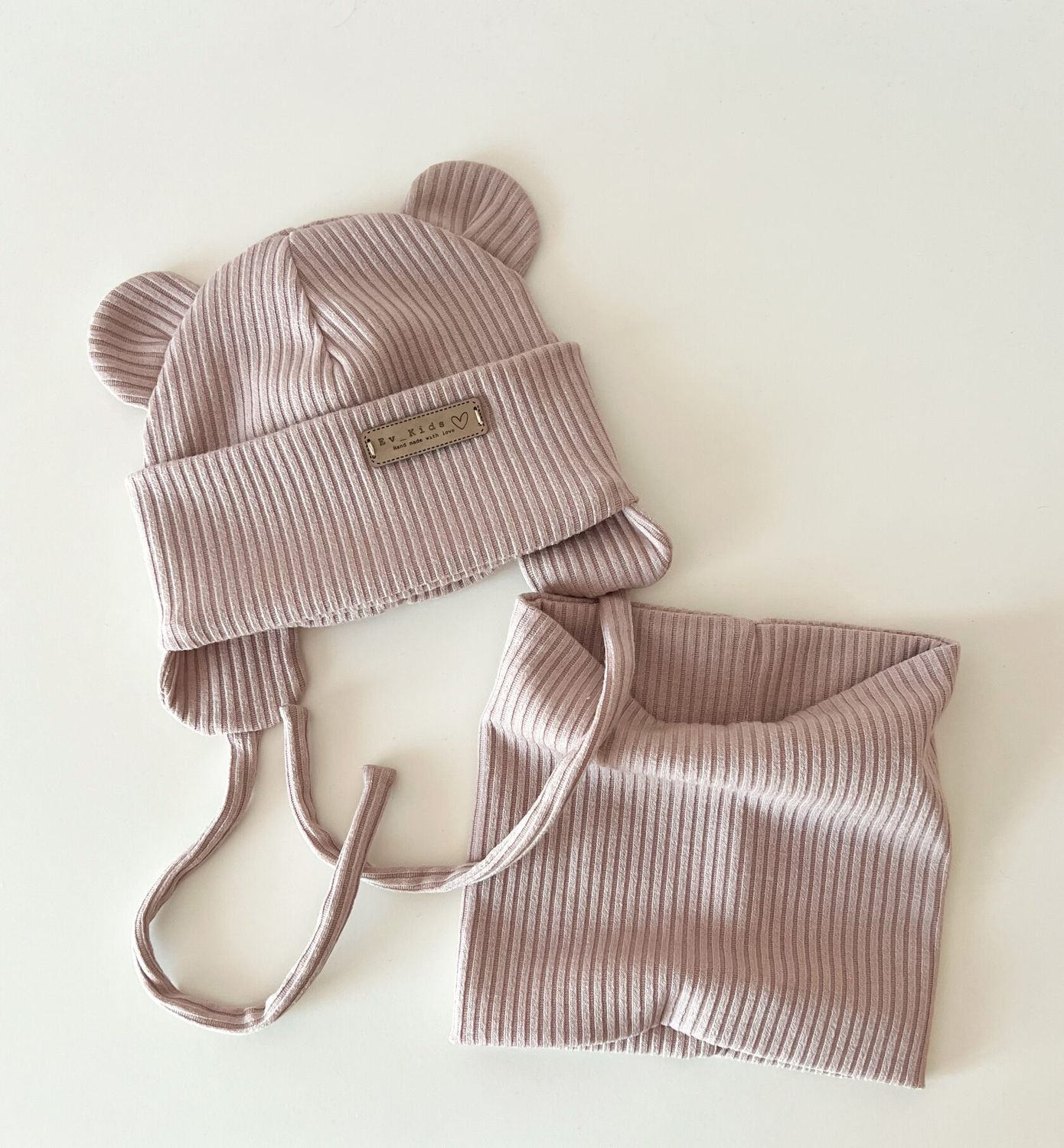 Set caciula + fular pe nuanta moko