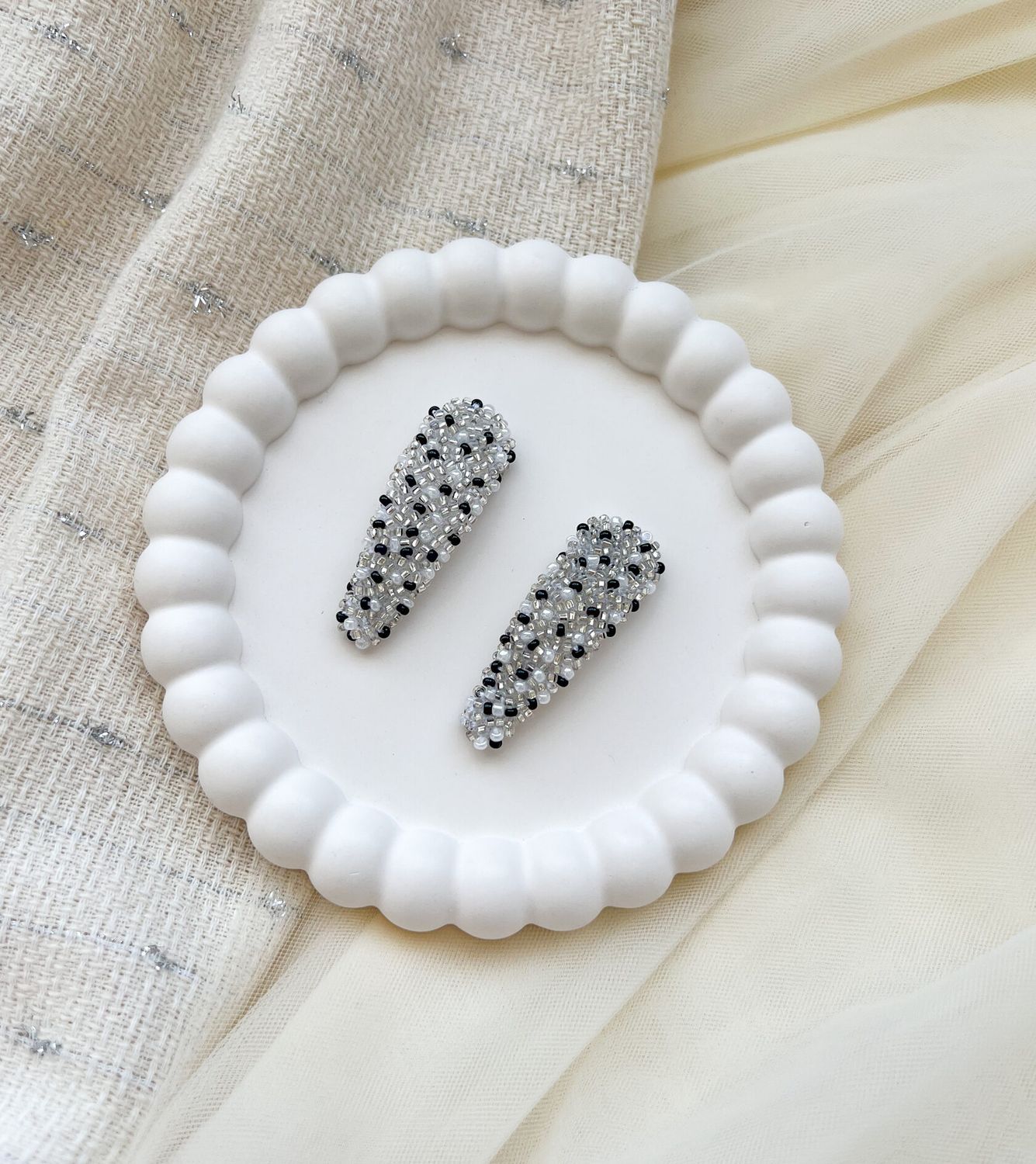 Glittering Bead Clips