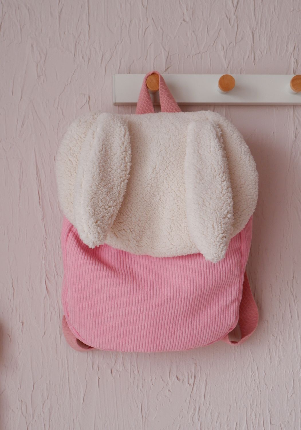 Rucsac roz barbie cu urechi de iepuras