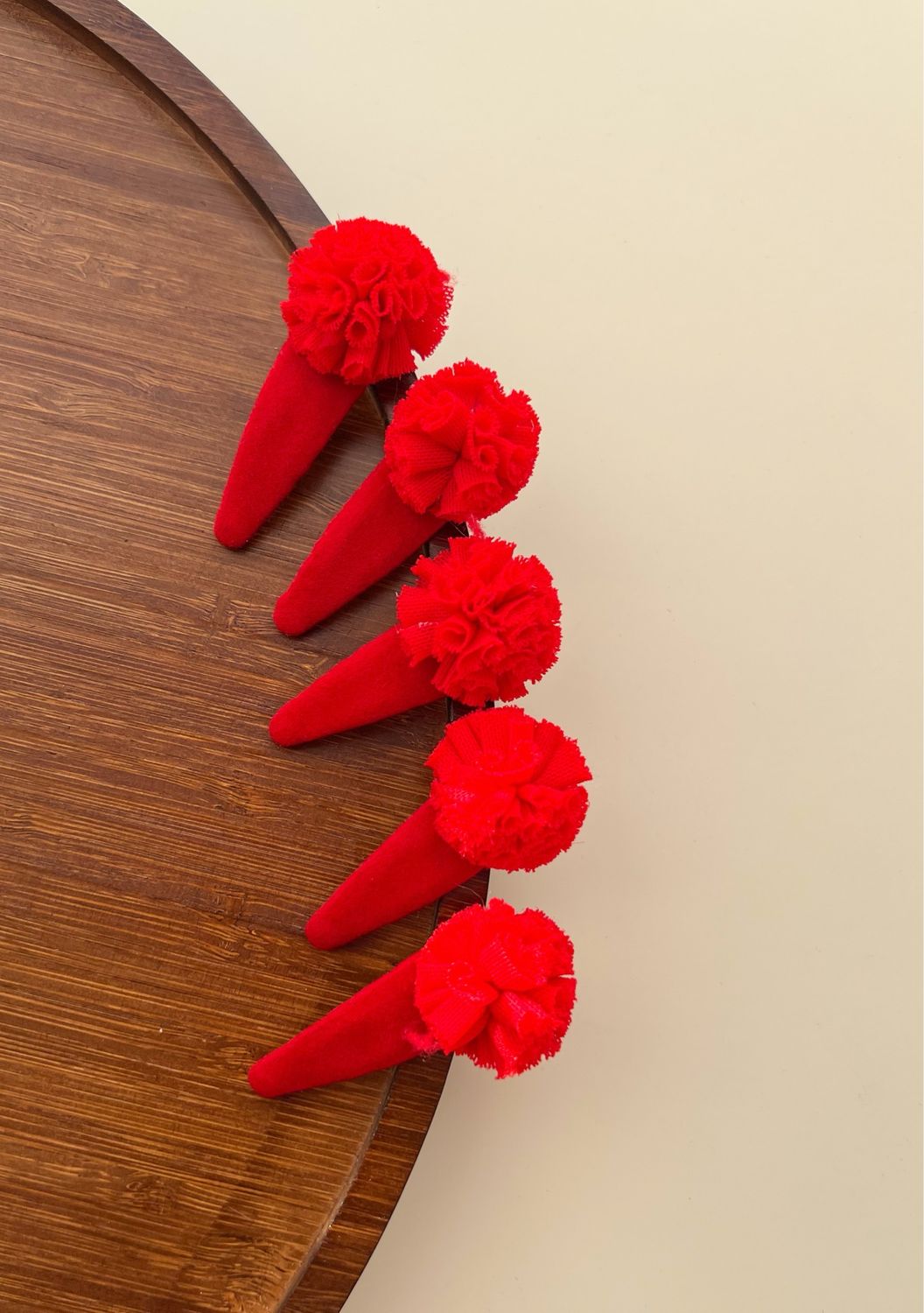 ​Clame „Velvet Bloom – Red”