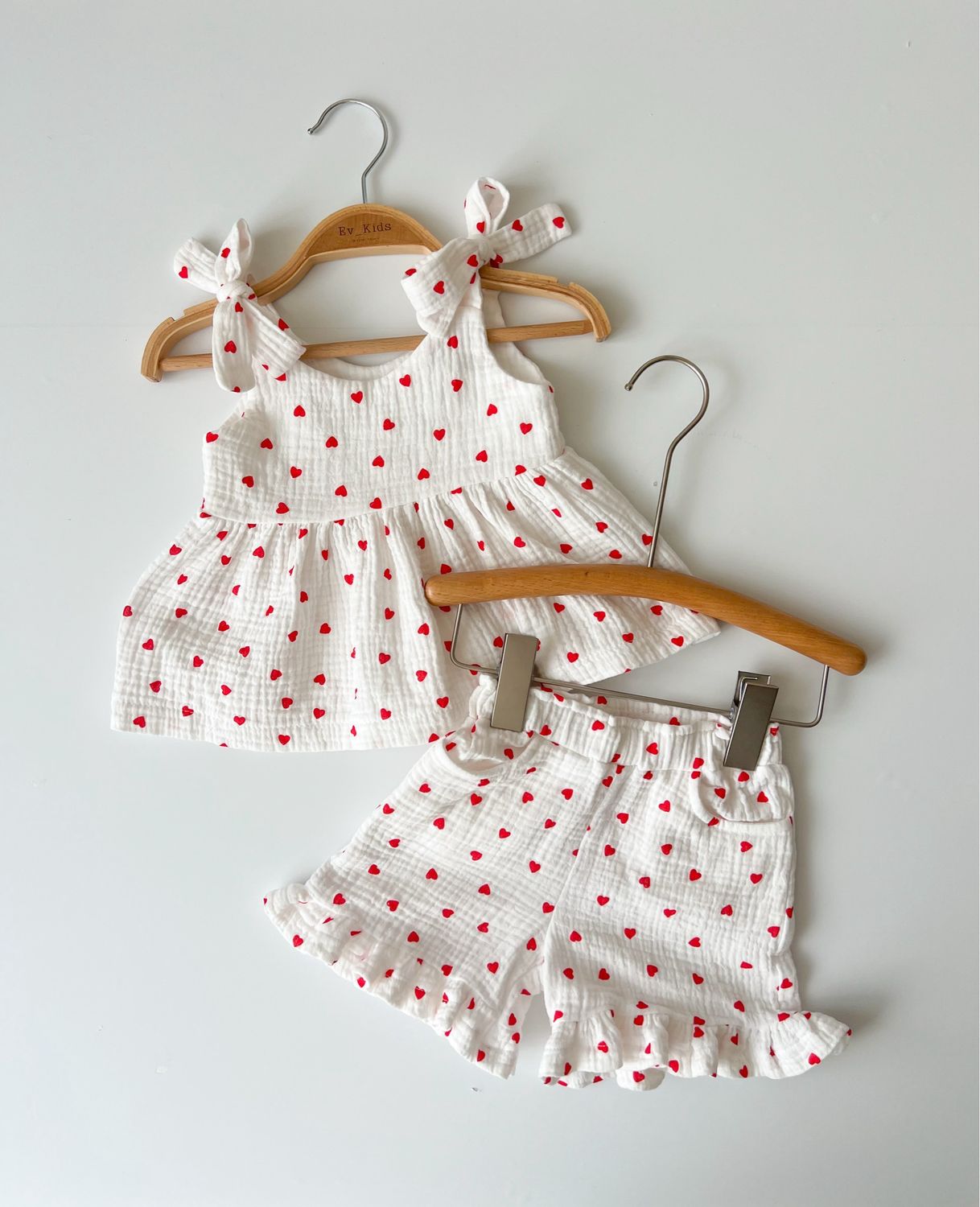 ​Costum – Cherry Hearts