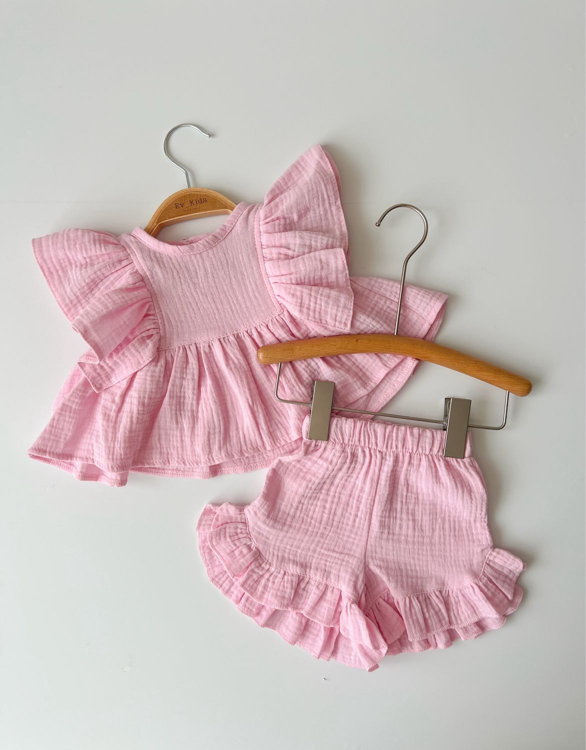 Costum Pink Breeze